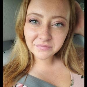 Meet your Posher, Karlee